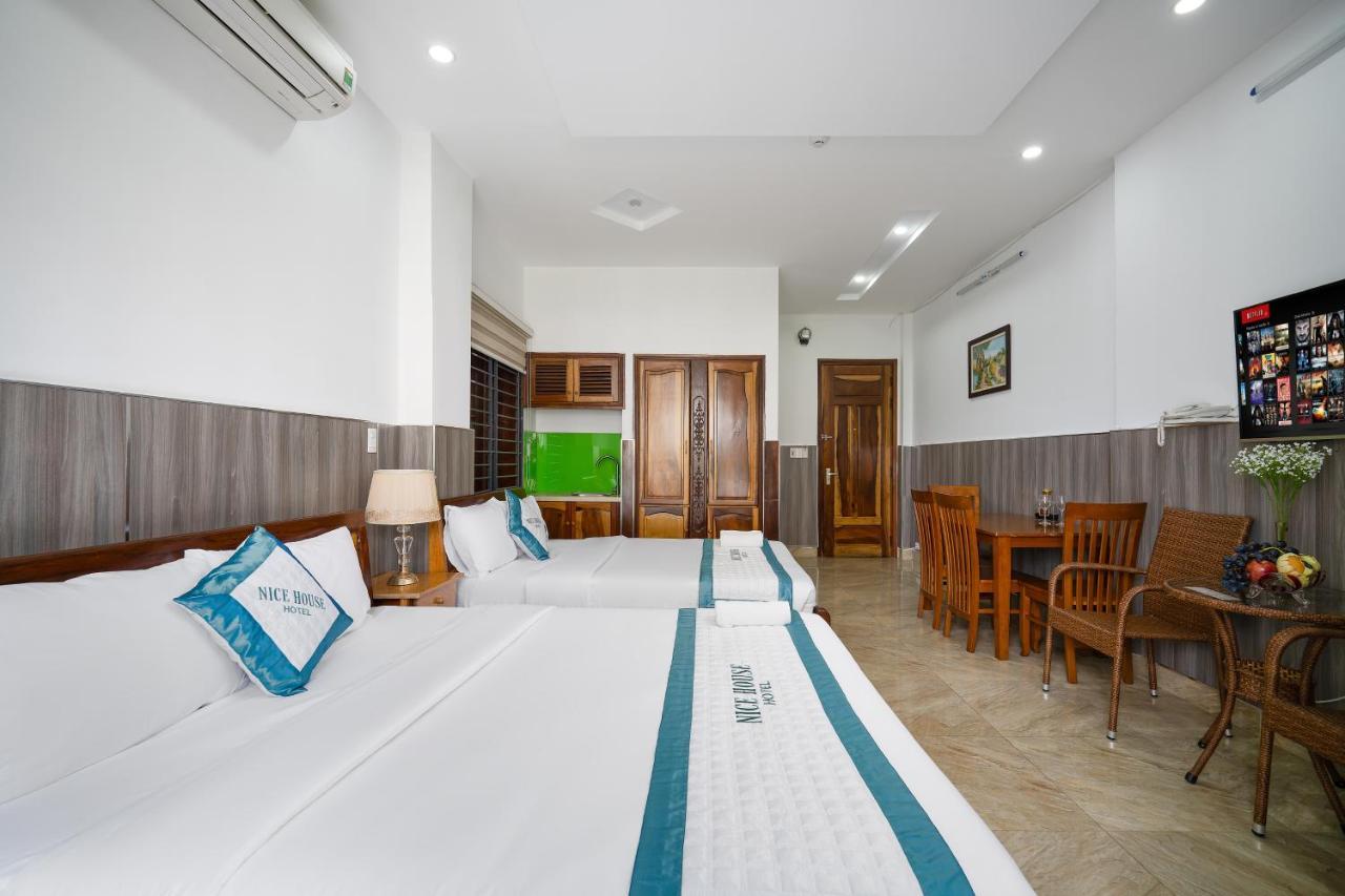 Nice House Hotel - Near My Khe Beach Дананг Екстер'єр фото
